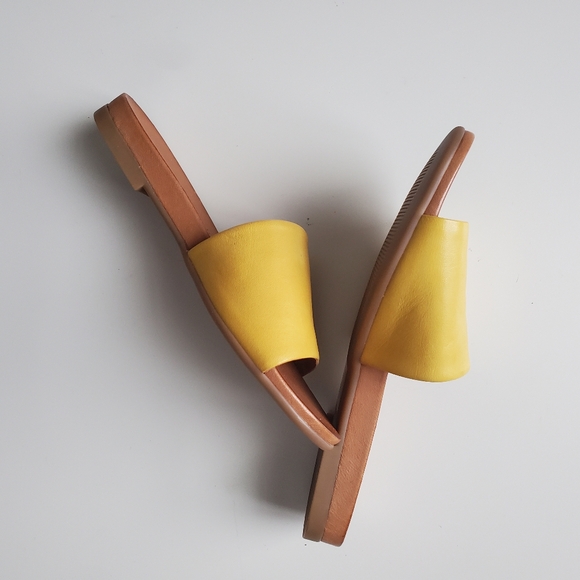 Oker Yellow Leather Slides - Picture 4 of 4